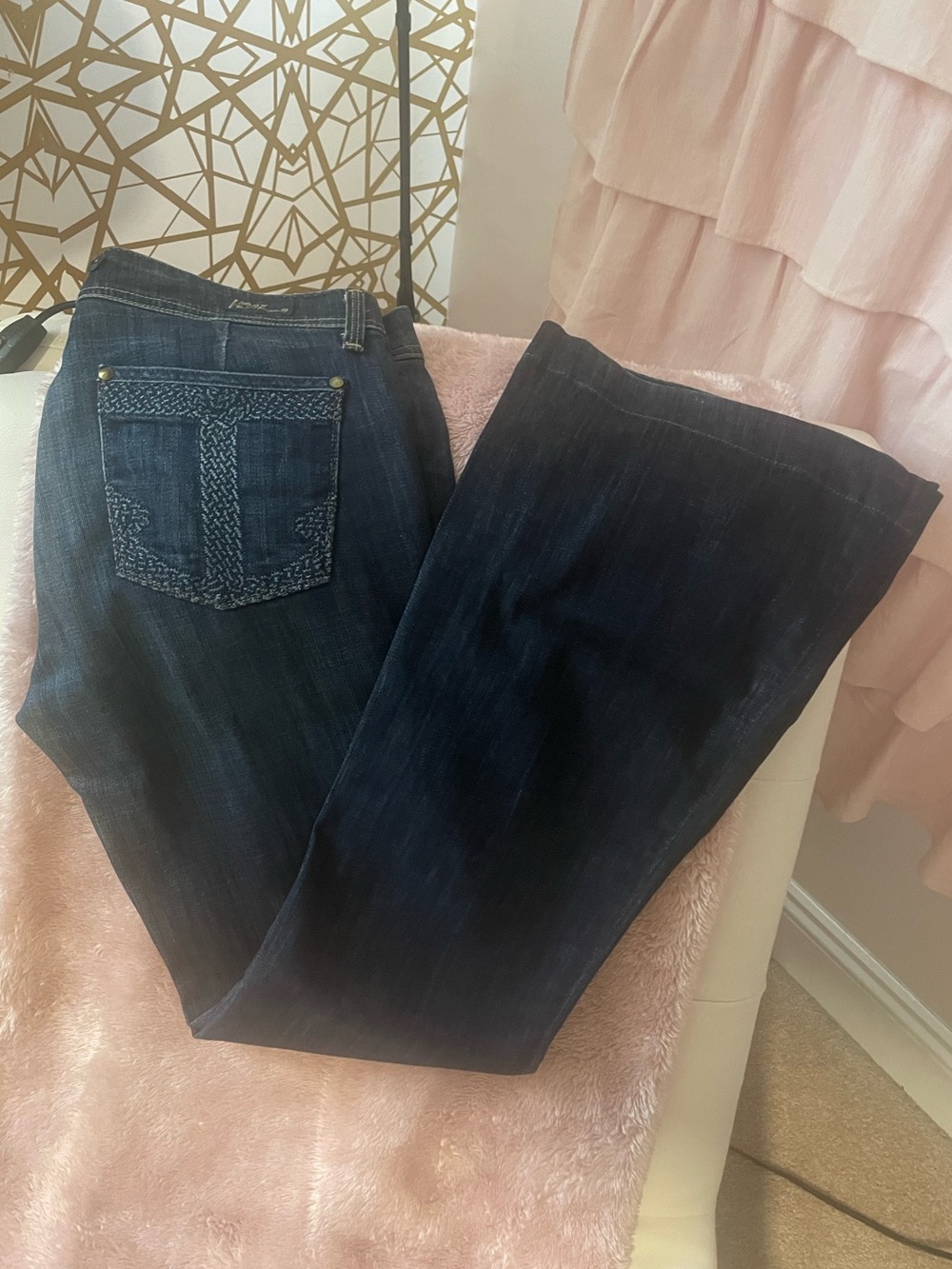 Citizens of Humanity Dark Blue Women's Bootcut Jeans with Embroidered Pocket